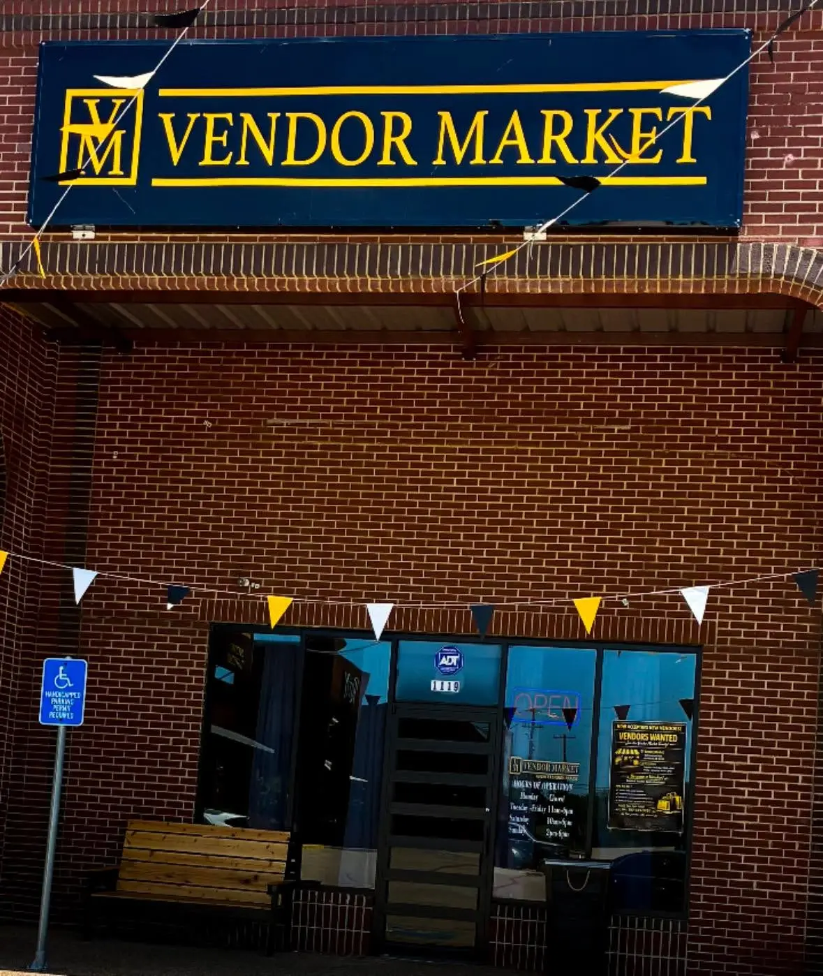Vendor Market storefront at Crittendon Plaza